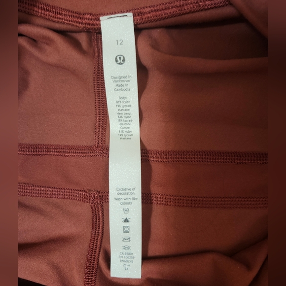 NWOT Lululemon Align Scalloped Hem High-Rise Crop 23" Red Merlot Size 12 - Picture 10 of 11